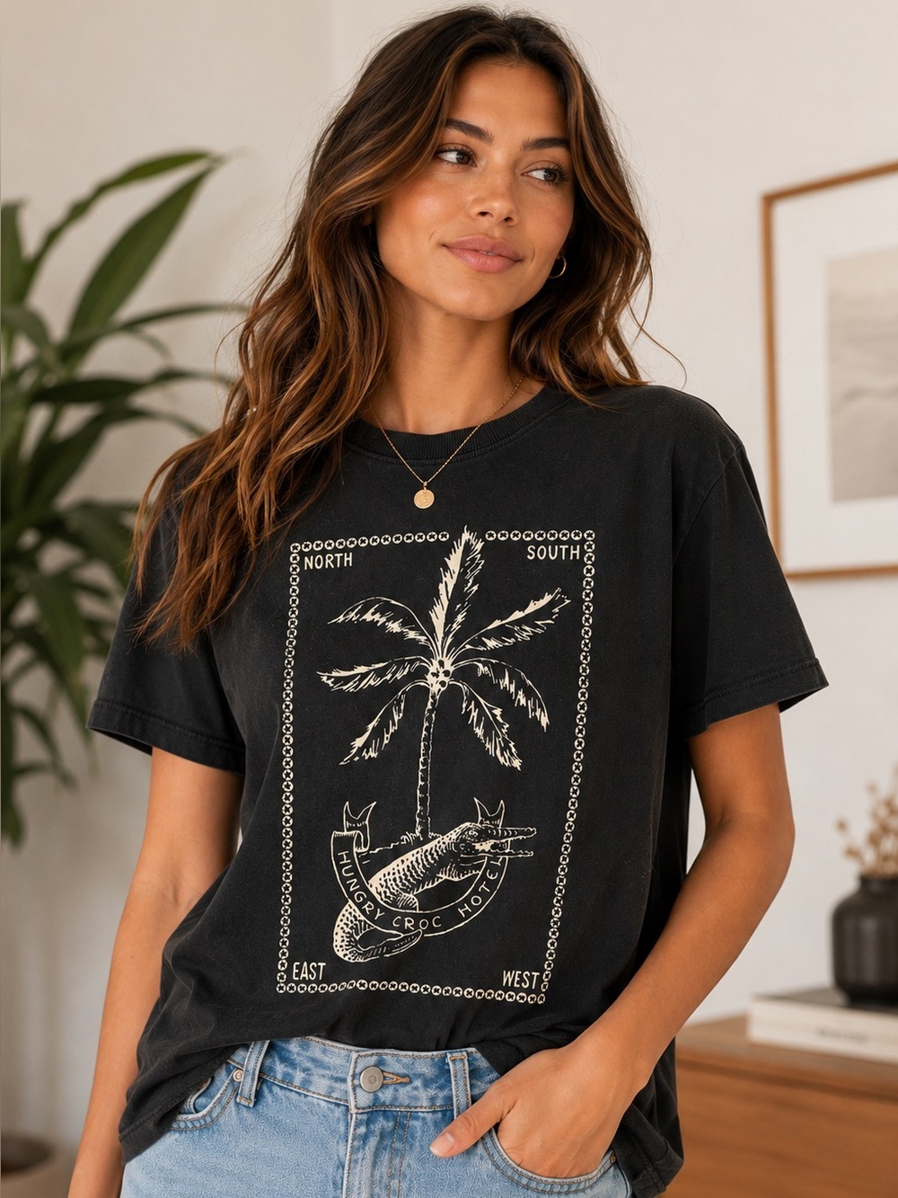 Raymond & Dempsey x H&M Hungry Croc Hotel Graphic Tee Black XS
